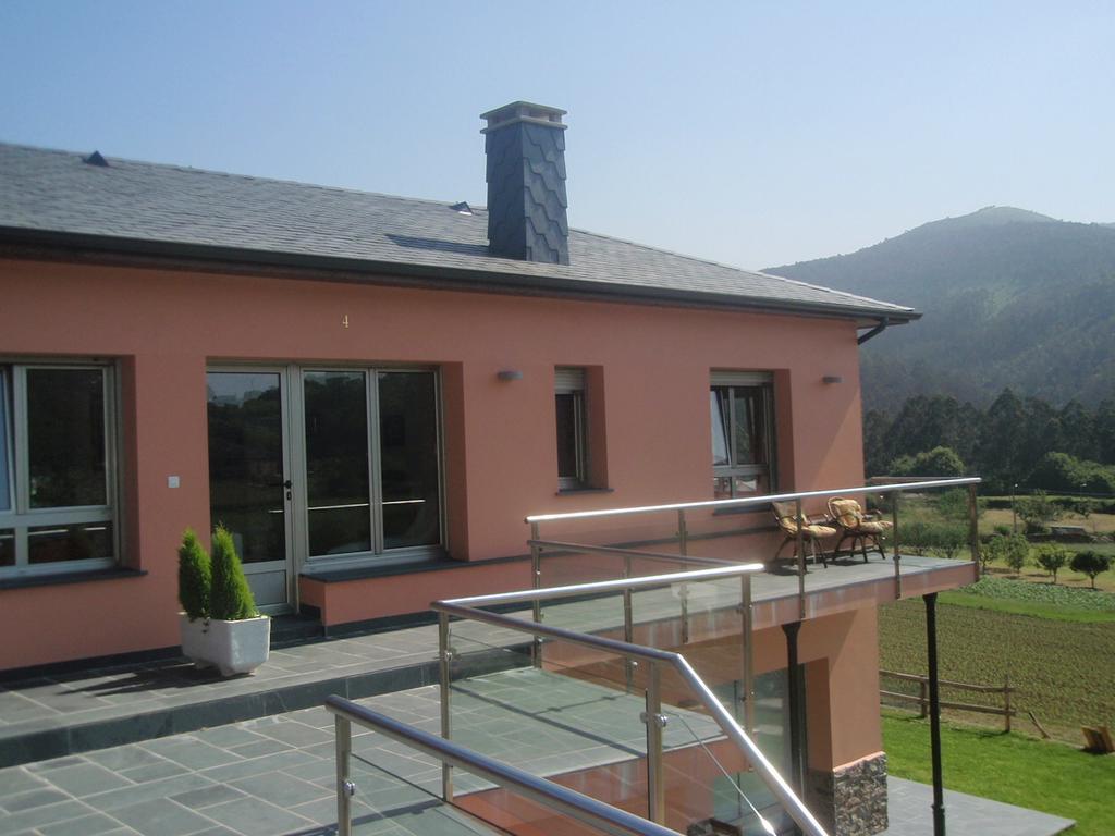 Apartamentos Arcos Del Esva Luarca Eksteriør billede