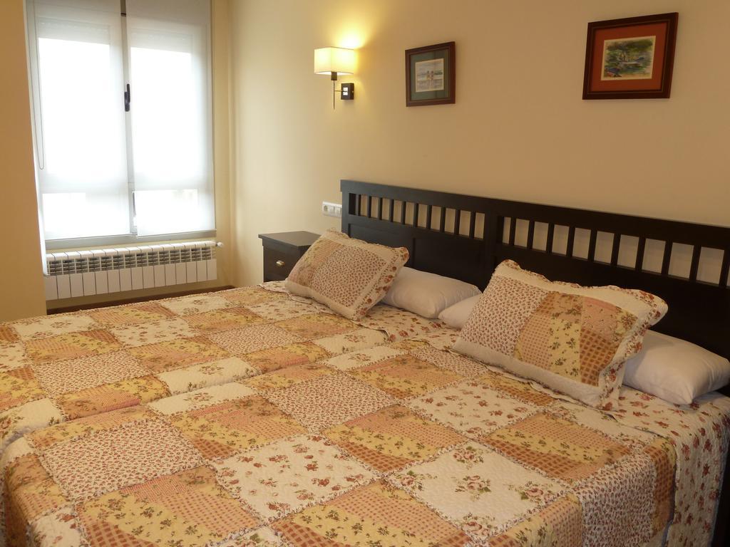 Apartamentos Arcos Del Esva Luarca Eksteriør billede